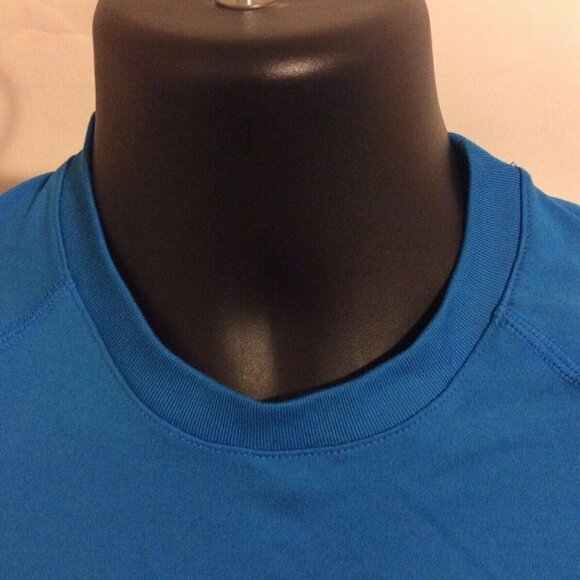 Under Armour Heatgear Loose Fit T-Shirt sz Medium - Picture 3 of 11